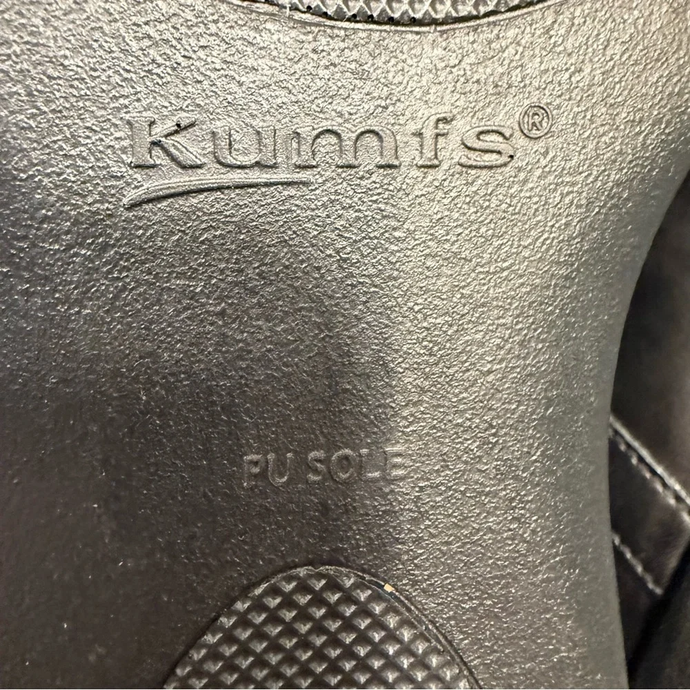 Kumfs Shoes Sz US 8 XXW EU 38.5 Black Leather Mary Jane Strap Low Wedge NEW!